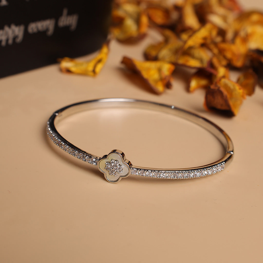 Alhambra İnce Işık