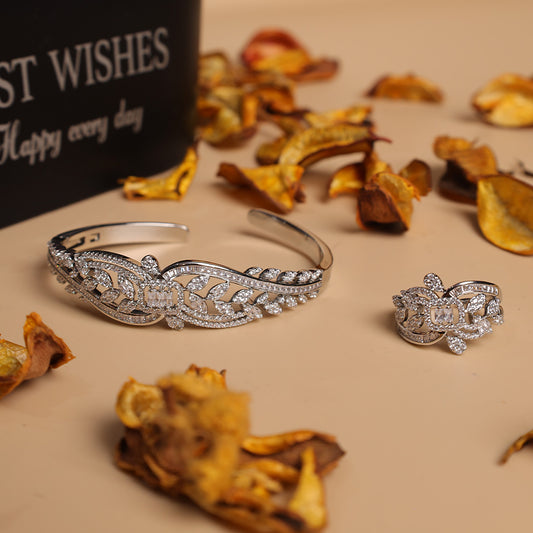 Kraliçe İz Zarafeti